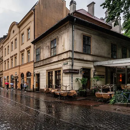 Old Town Luxury Apartment - Rynek Szewska-3